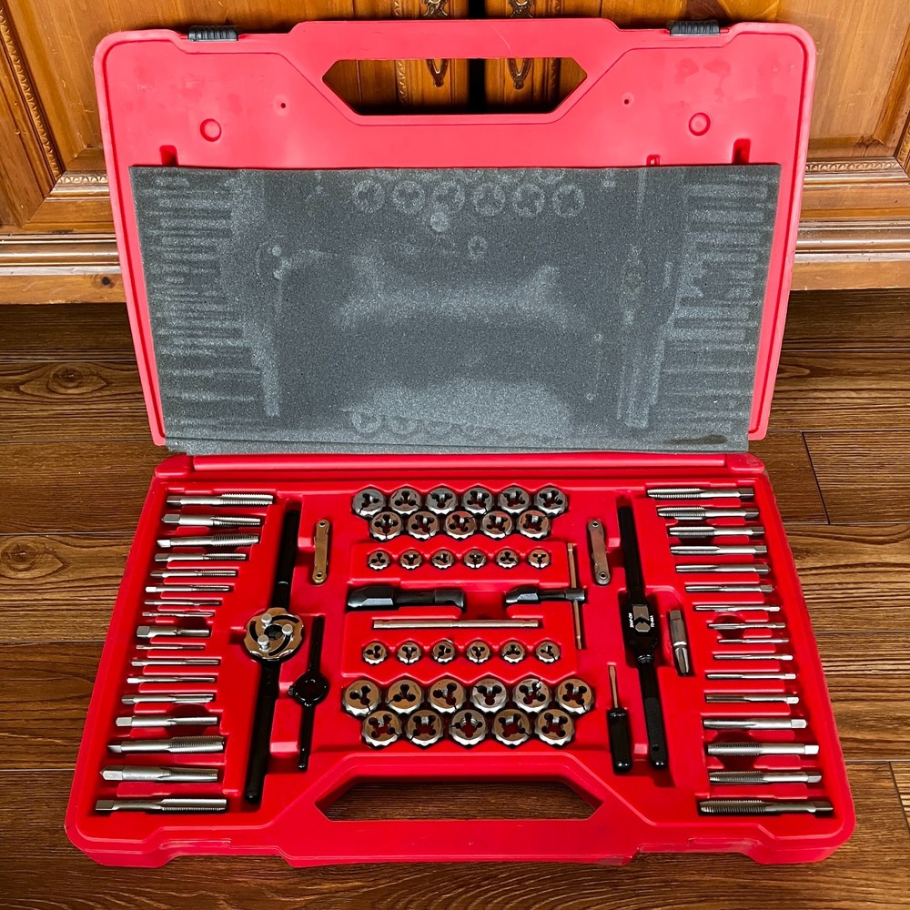 Snap-On 76 pc. Tap & Die Set Metric TDTDM500A