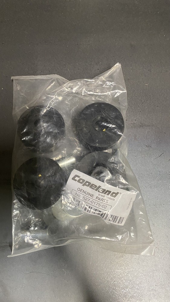 NEW Copeland 527-0175-02 Compressor Mounting Kit