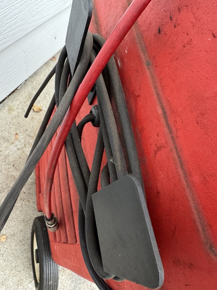 Snap-On Sun Motorvac Carbon Cleaner System Model EEFS 100C