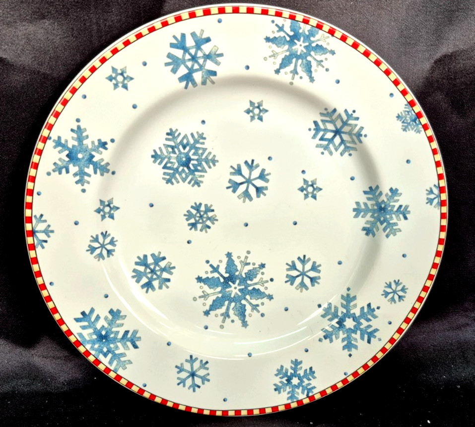 Sakura Debbie Mumm Snowflake Salad Dessert Plate 8"