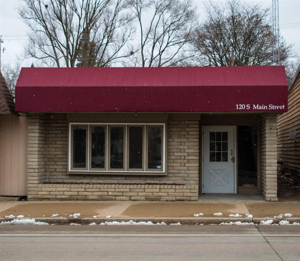 Portable Swamp Ice Cooler: 16 Qt, Multi-Speed 12 volt Fan Comes with USB Adapter