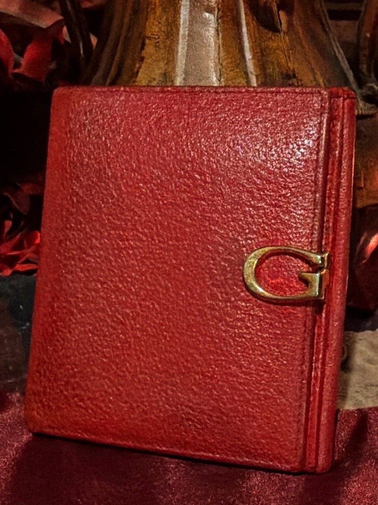 Authentic Vintage Red Gucci Leather Bifold Wallet