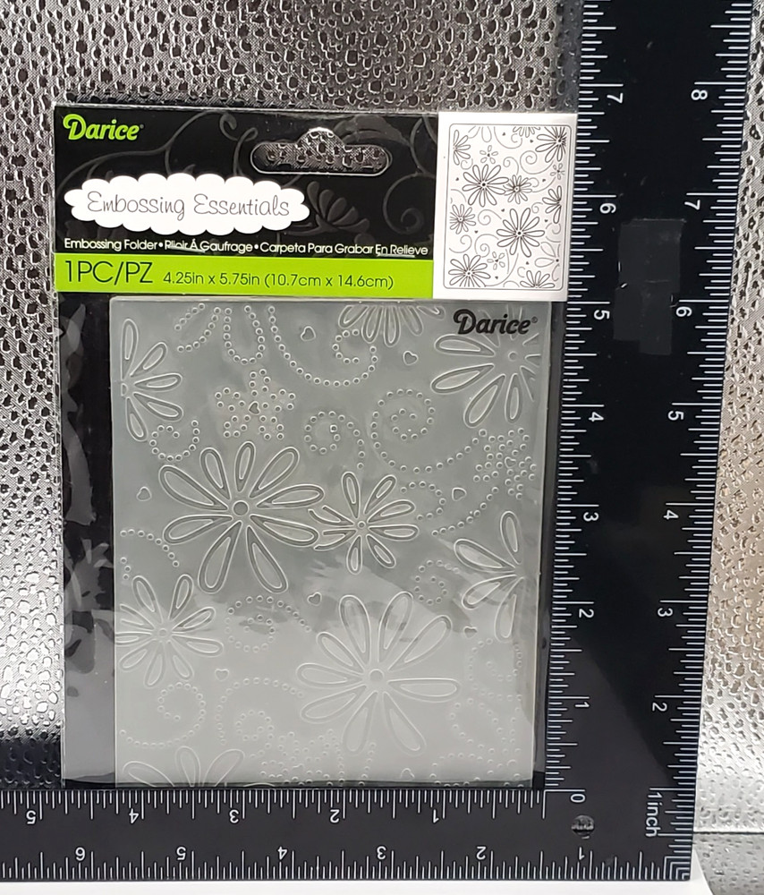 Darice - Embossing Essentials - Large Petal- Flower - Embossing Folder-Crafts