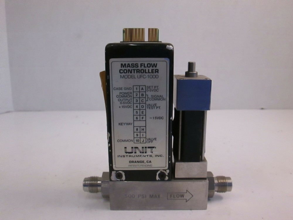 Unit UFC-1000 Mass Flow Controller MFC, CHF3, 50 SCCM