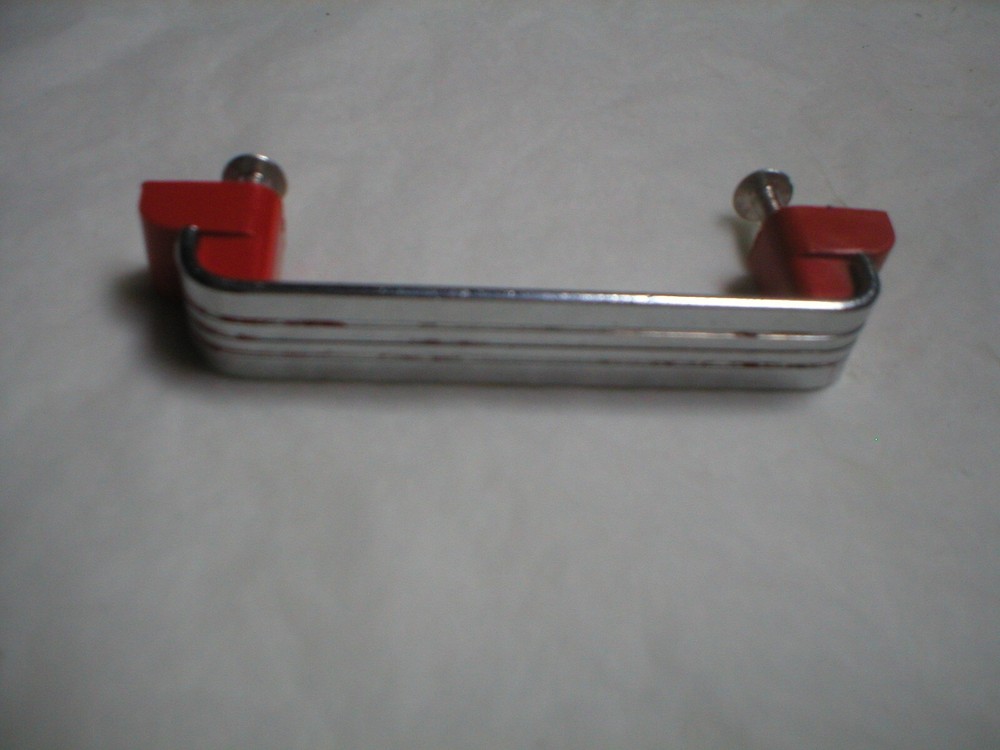 Antique Art Deco Draw Pull