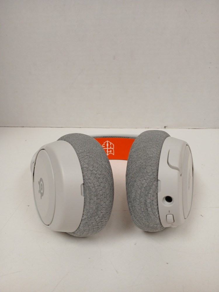 Steelseries Arctis Nova 1 Wired Gaming Headset, White