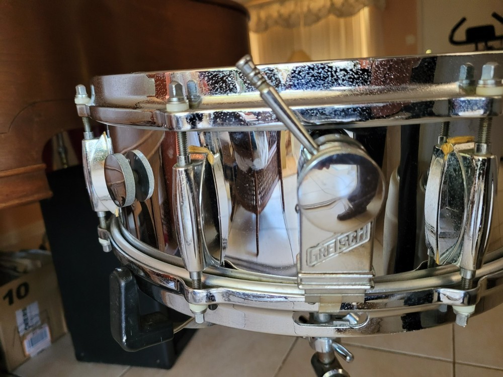 Gretch model 4160 snare
