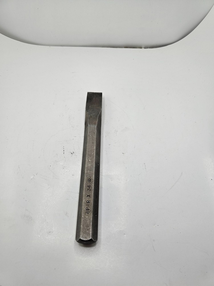 Cold Chisel UPRRX34 For Cutting Rivets, Bolts, and Nuts