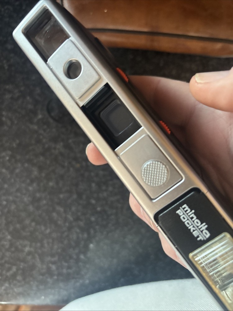 VINTAGE MINOLTA AUTOPAK 450E POCKET CAMERA