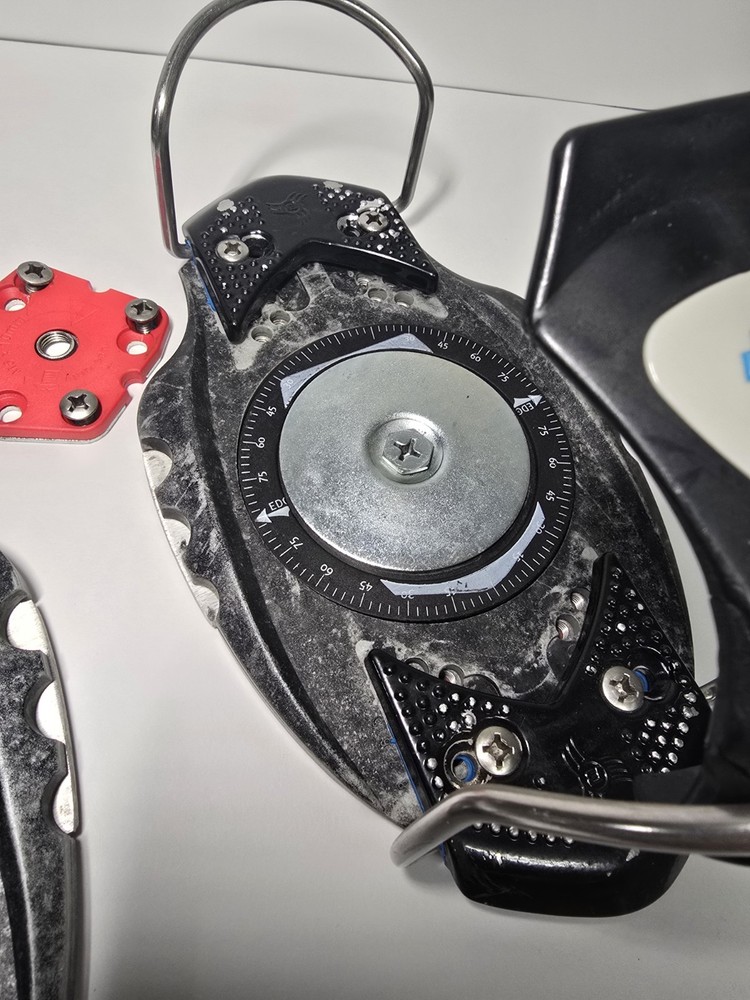 Burton snowboard bindings Race Racing Alpine