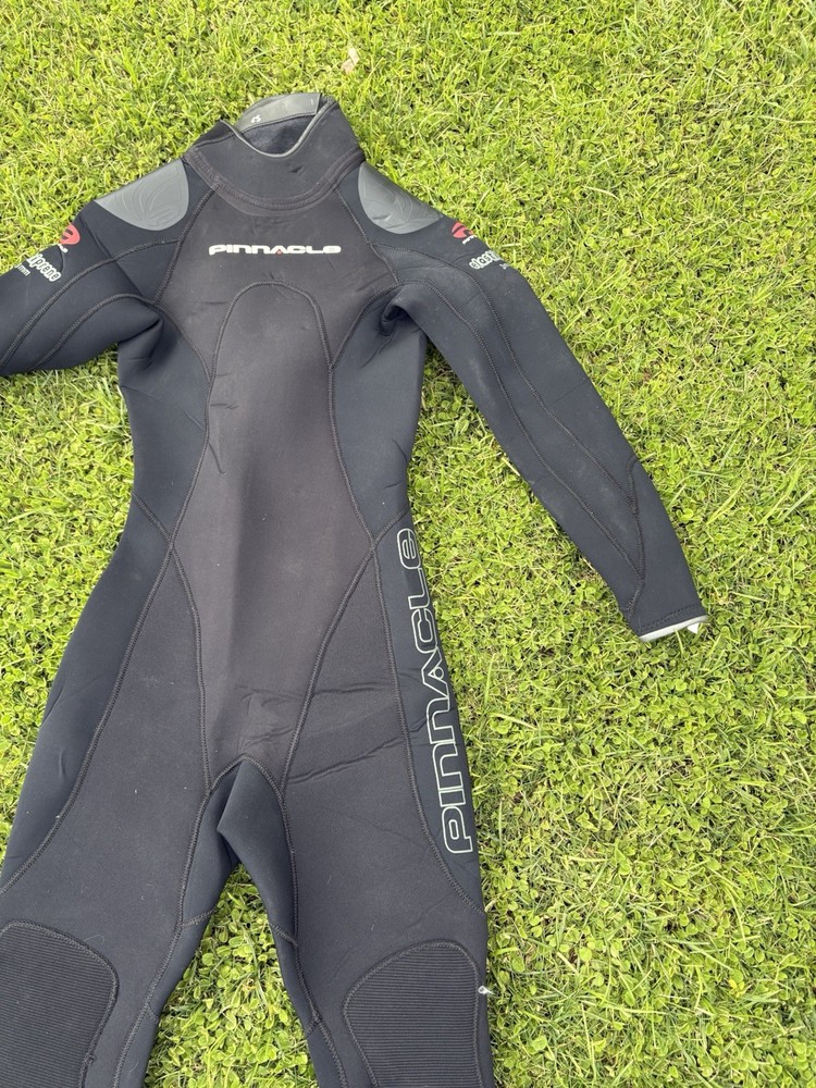 Pinnacle 3mm Venture Kid's Full Wetsuit Size Small