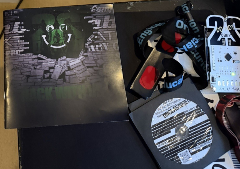 Defcon 22 (2014) Badge, Lanyard and complete conference program