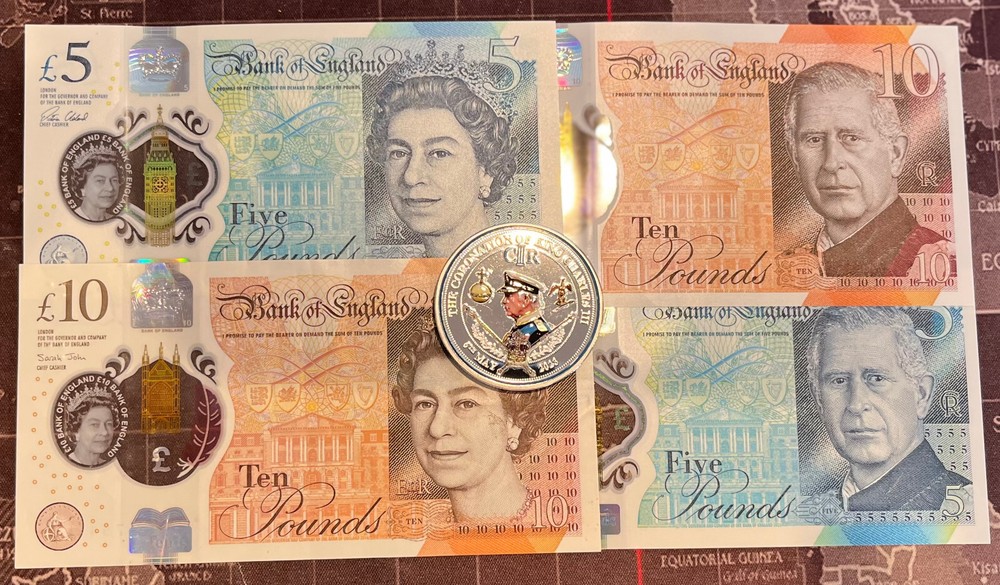 ENGLAND 5&10 POUND NOTES QUEEN ELIZABETH & KING CHARLES / COIN / 4 NOTES