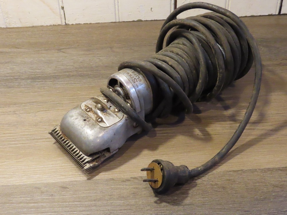 Stewart Model 51 Electric Clipmaster Clippers  Tested, Works