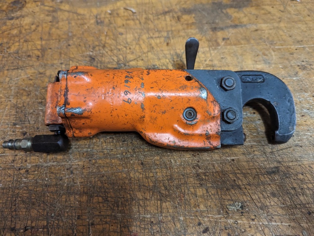 APT Pneumatic C Compression Rivet Squeezer air riveter aircraft tool