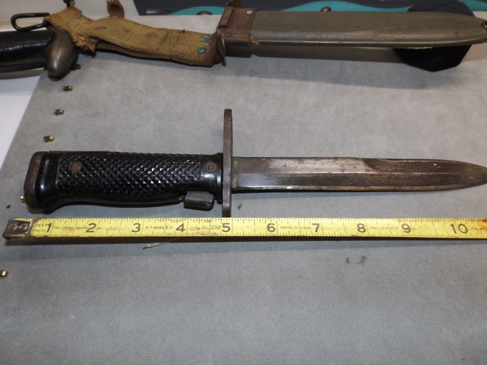 US WWII BAYONET USM8AI SCABBARD