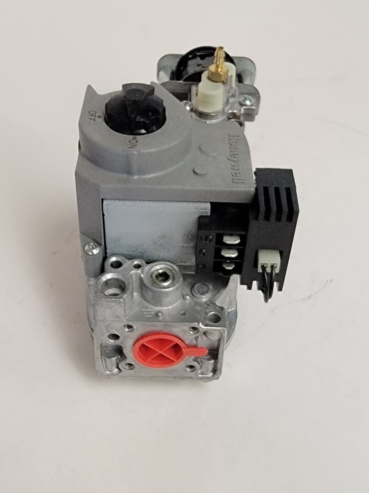 HONEYWELL TWO STAGE GAS VALVE R47485-003.