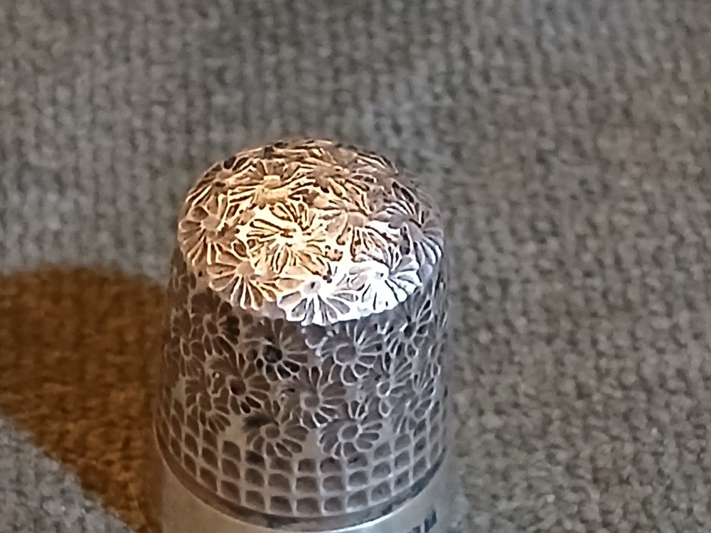 Sterling Silver Thimble with Intricate Design
