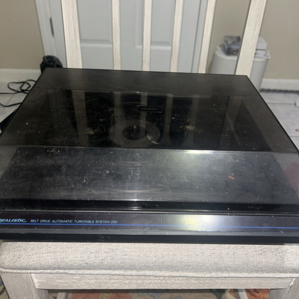 Realistic Direct Drive Automatic Turntable. U-1000