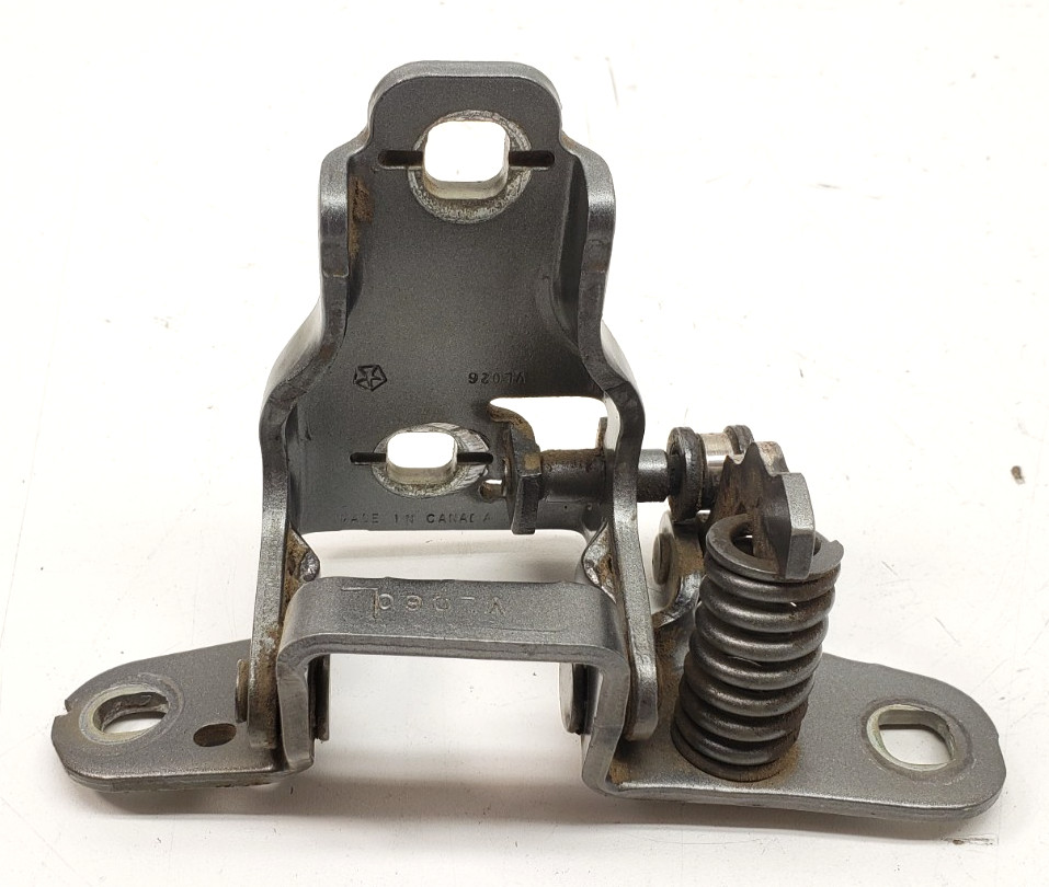 2010-2018 Ram 3500 2500 Front Left Driver Door Lower Hinge