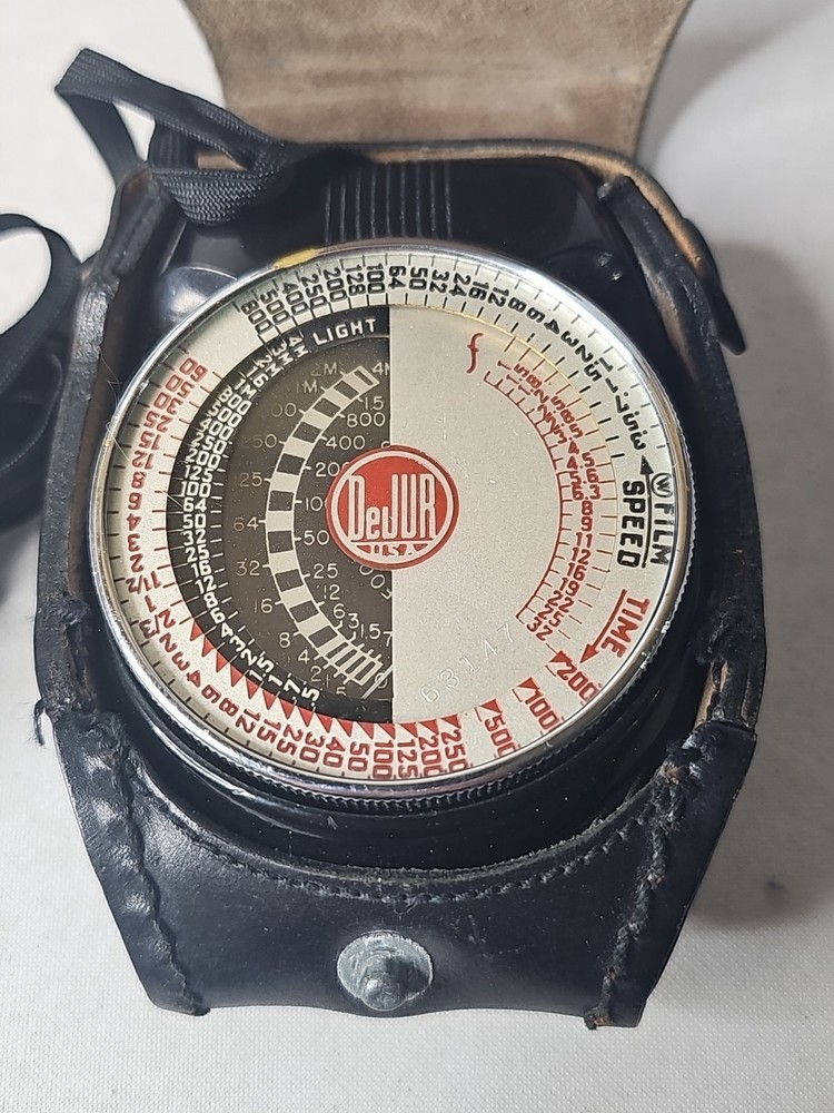 Vintage DeJUR Camera Light Meter With Case FOR DISPLAY - NON WORKING