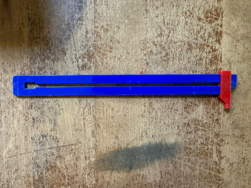 Good used condition Dritz 6” Tailor-Ette Ruler