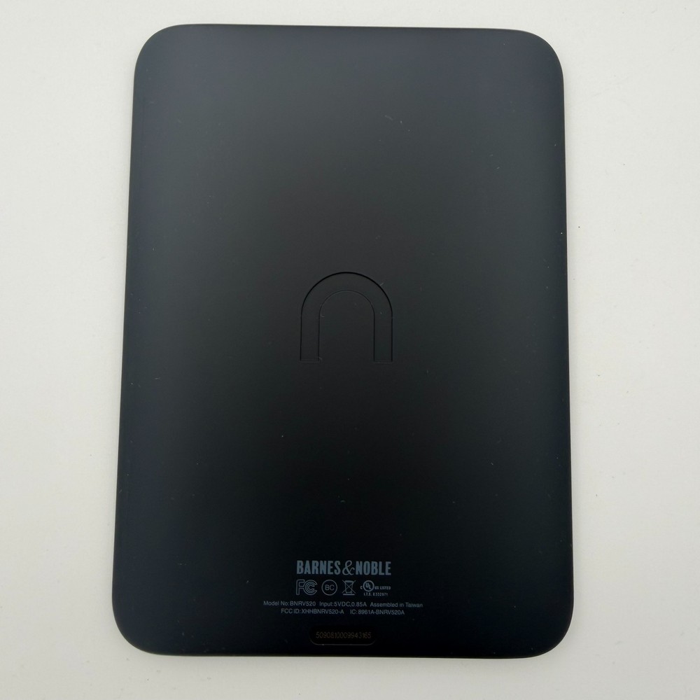 Barnes & Noble Nook GlowLight 3 eReader BNRV520