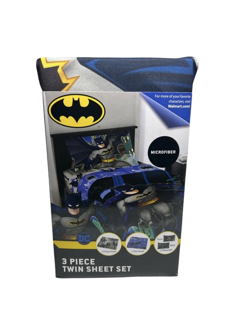 DC Comics Batman Kids 3 Piece Microfiber Twin Sheet Set, Blue and Black . NEW