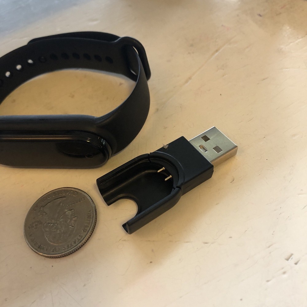 Smartwatch With Dedicated Charge Head