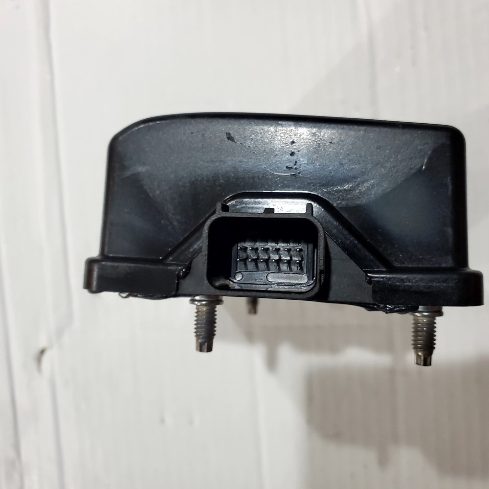 84242529 Cruise control radar module