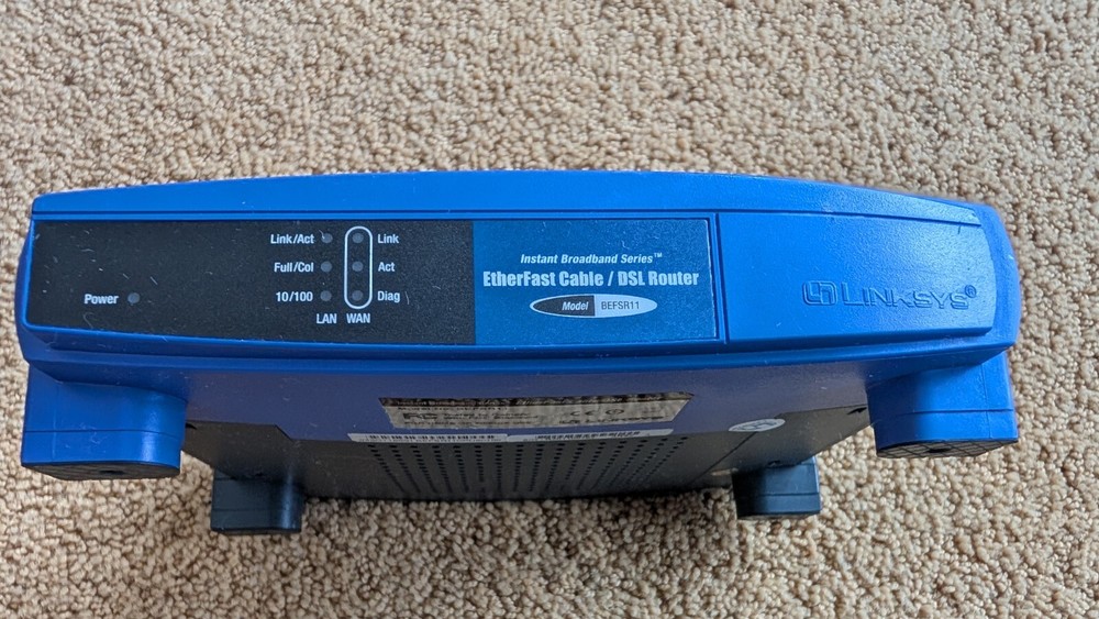 Linksys BEFSX41 100 Mbps 4-Port 10/100 EtherFast Cable/DSL Firewall Router