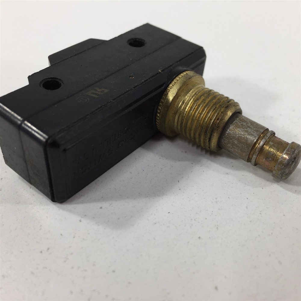 (1) Honeywell BZ-2RQ77 Microswitch