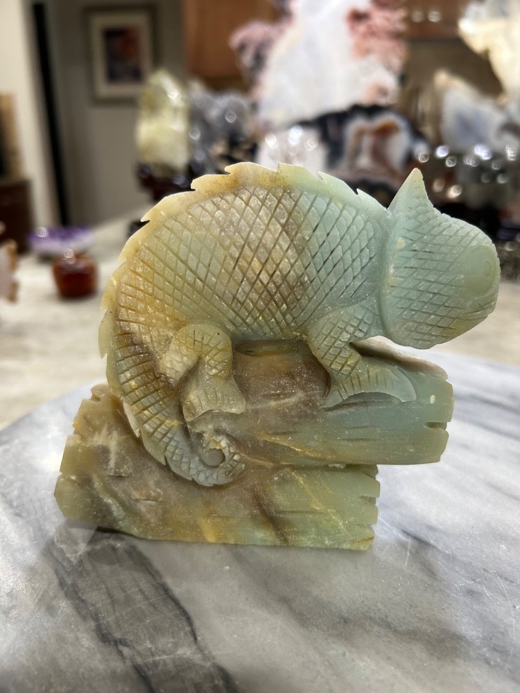 Caribbean Calcite Lizard hand carved