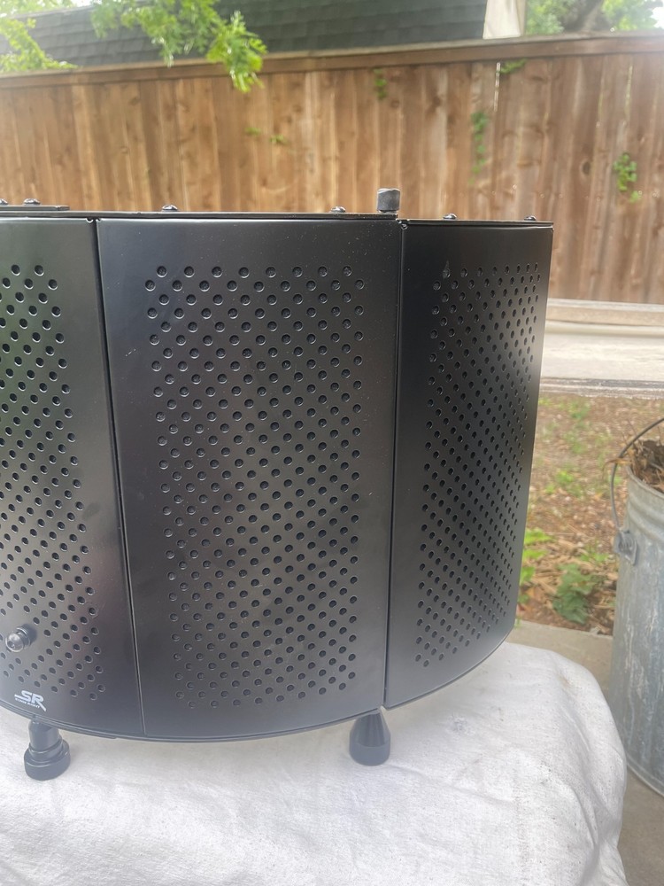 Monoprice Stage Right Microphone Isolation Shield 23.5” Acoustic Foam
