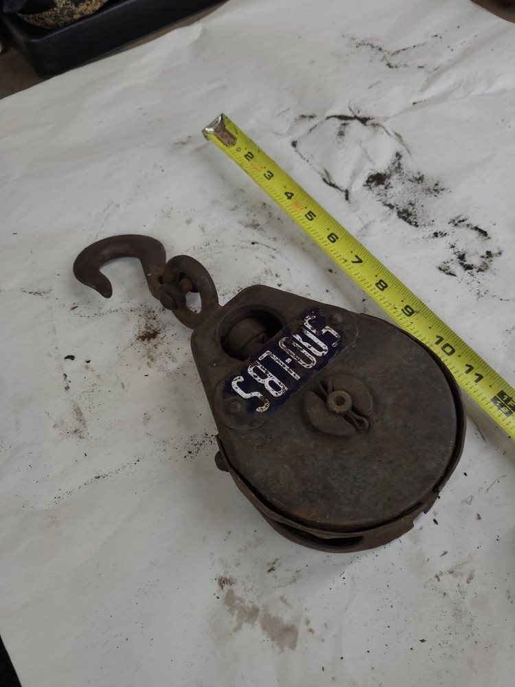Vintage Block And Tackle Single Pulley
