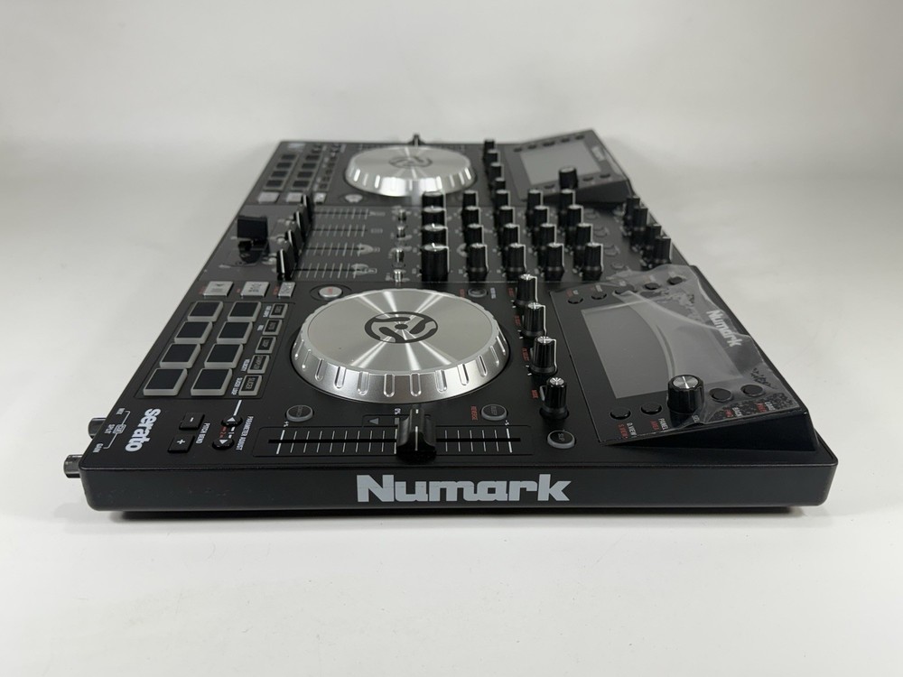 Numark NV 4-Channel Dual-Display Serato DJ Controller - Tested / Working