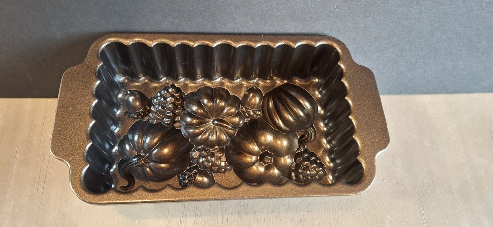 Nordic Ware Bronze Decorative Loaf Pan