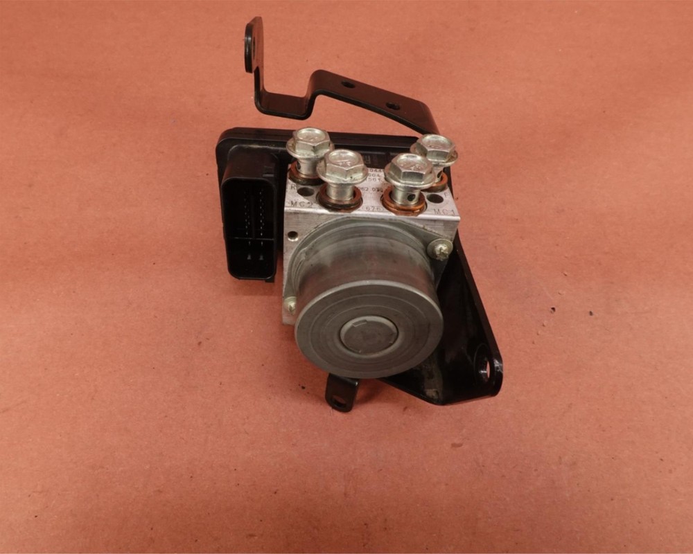 2018-2022 Harley Davidson Heritage Classic FLHCS ABS Pump Module Unit