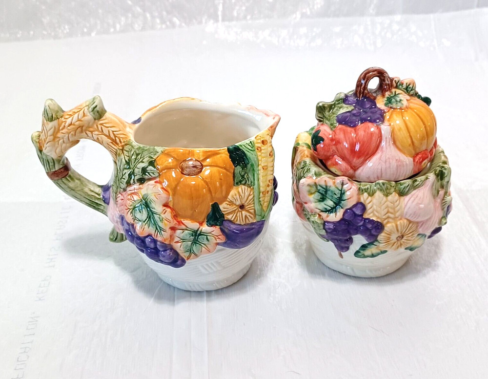 Long Rich Harvest Vegetable Creamer & Sugar Ceramic Set