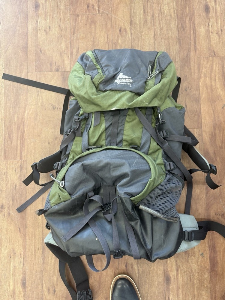 Vintage Gregory Forester Hiking Camping Backpack Size M Green