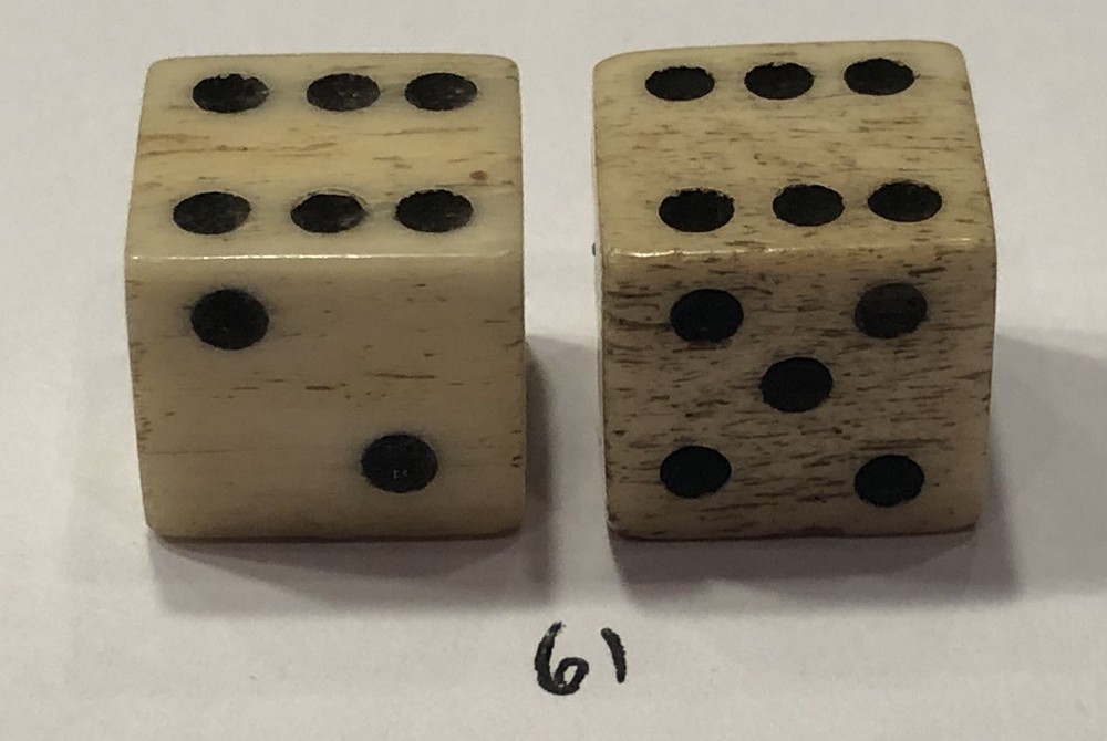 vintage Pair Bone (Bovine) Dice 1/2”