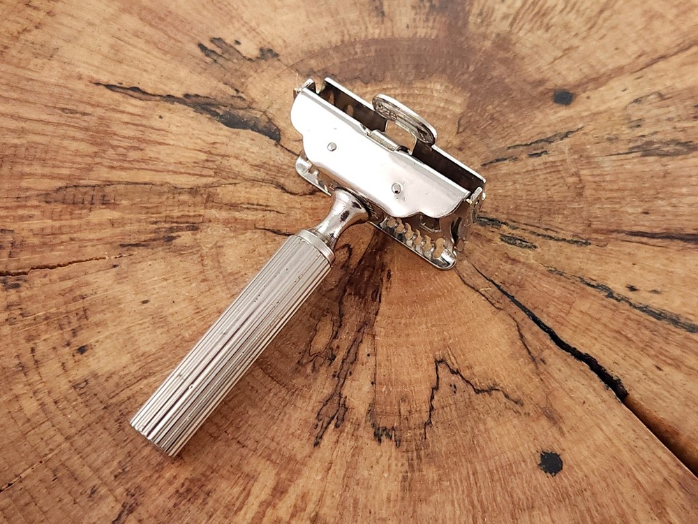 GEM 1912 Short Handle VTG Single Edge Safety Razor