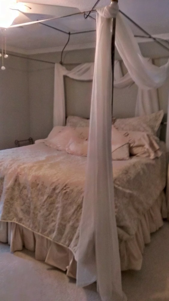 Frame -King Size Bed Champagne Canopy Metal/Brass Knobs - 