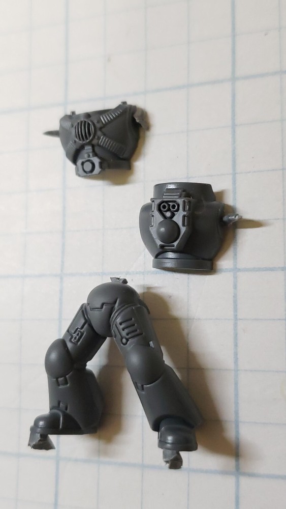 Warhammer 40k Space Marine Bits NTS Tactical Squad Torso Legs Set #05