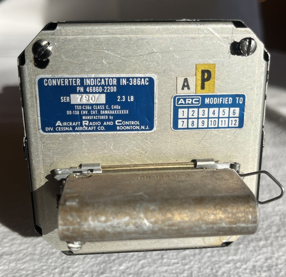 VOR DISPLAY- ARC CONVERTER INDICATOR IN-386AC CESSNA VOR CDI UNIT