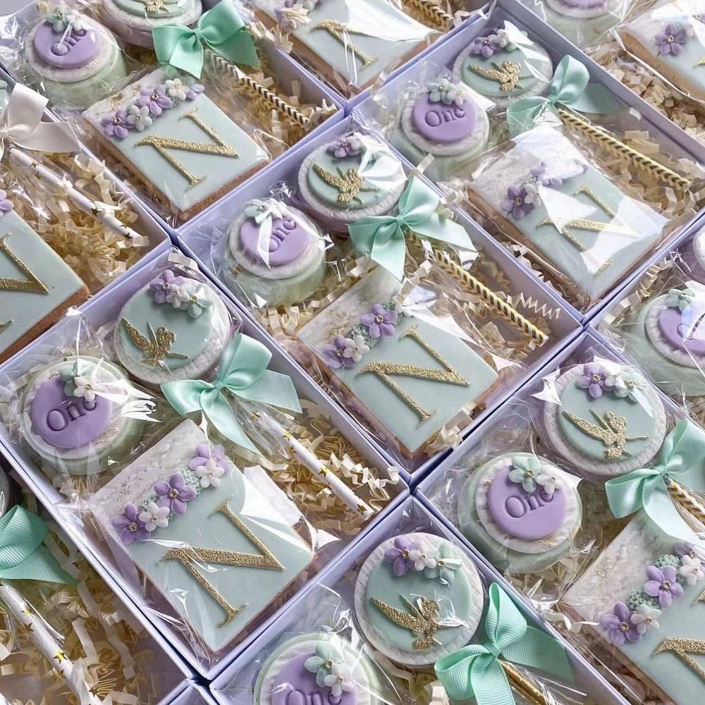 24 Pack 9 1/2" x 6" x 1 1/4" Clear White Cookie Boxes with Full Window,Bakery...