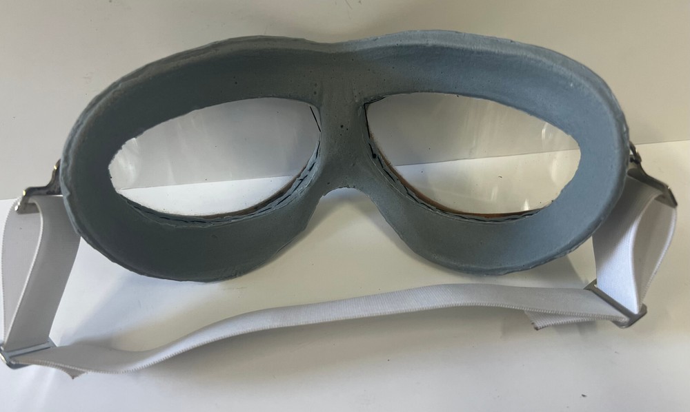 SEESALL FLYING GOGGLES - EXCELLENT