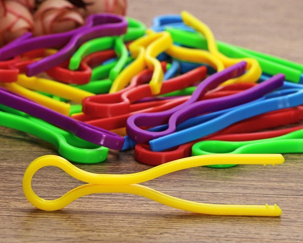 5 Colors Plastic Bobbin Thread Holders Thread Buddies Bobbin Clips Clamps for...