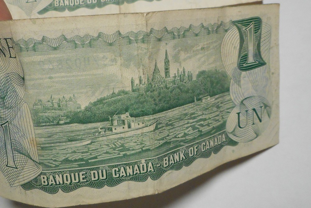 2 1973 One Dollar Notes Bills Canada Lot