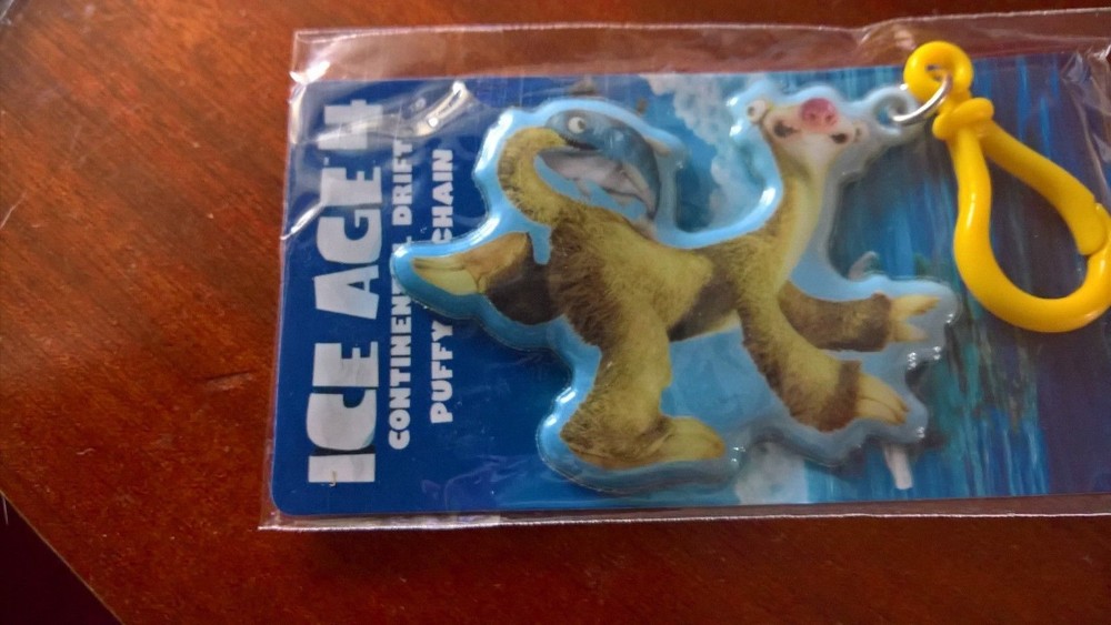 ICE AGE 4 CHARACTER KEYRING